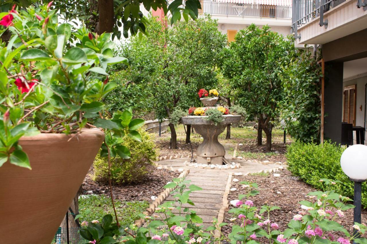 Villa Franca Mini Appartamenti Bisceglie Ngoại thất bức ảnh