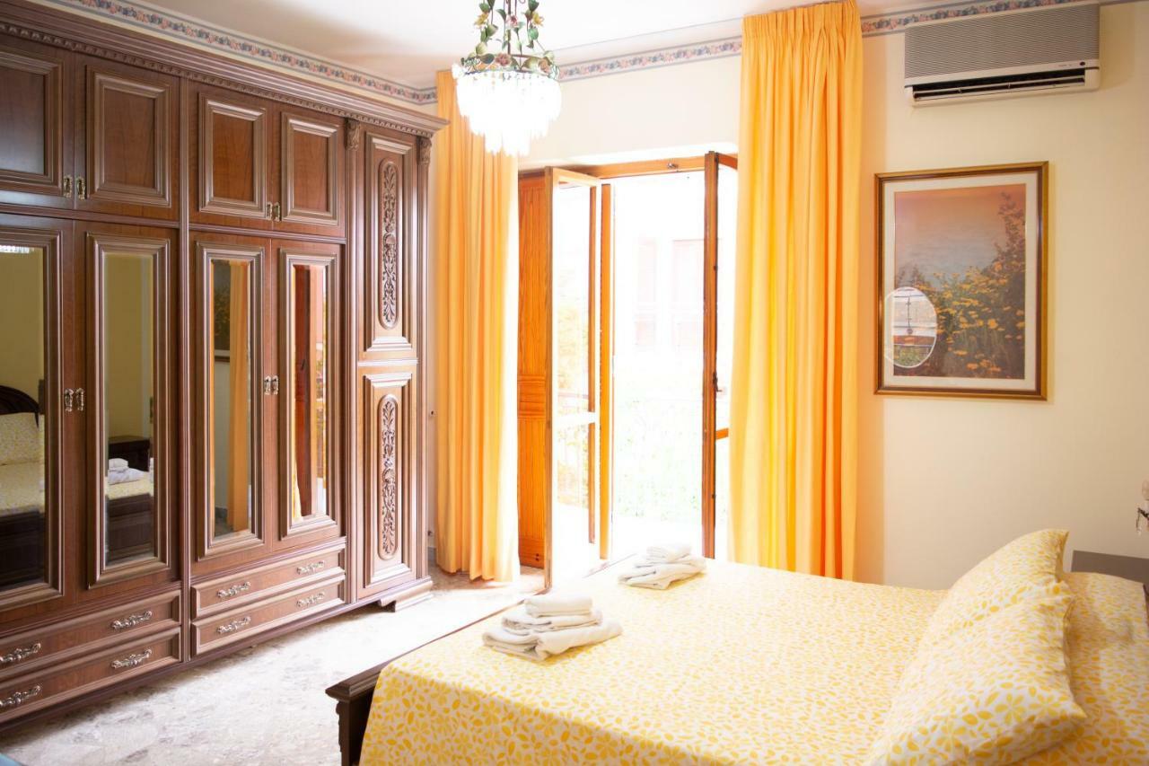 Villa Franca Mini Appartamenti Bisceglie Ngoại thất bức ảnh